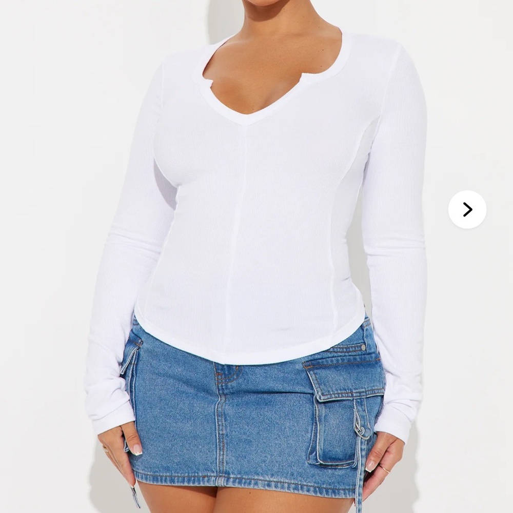 Fashion Nova White Long Sleeve Tee